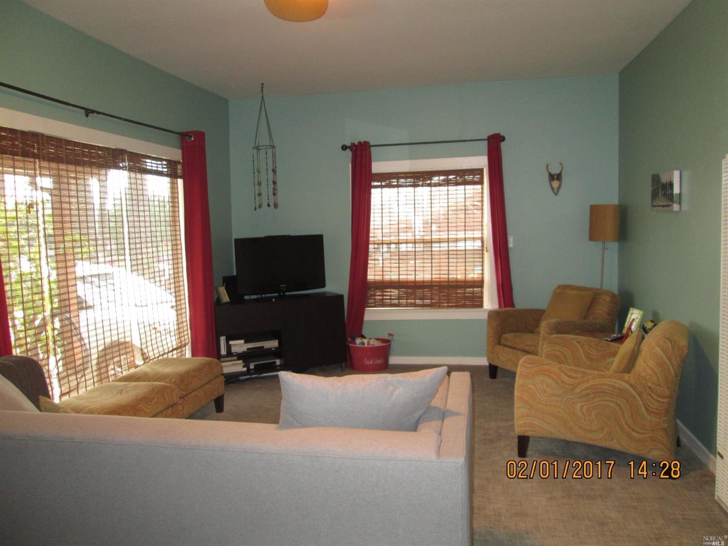 327 California St, homes for sale in Rio Vista4 Ralene Nelson, REALTOR®